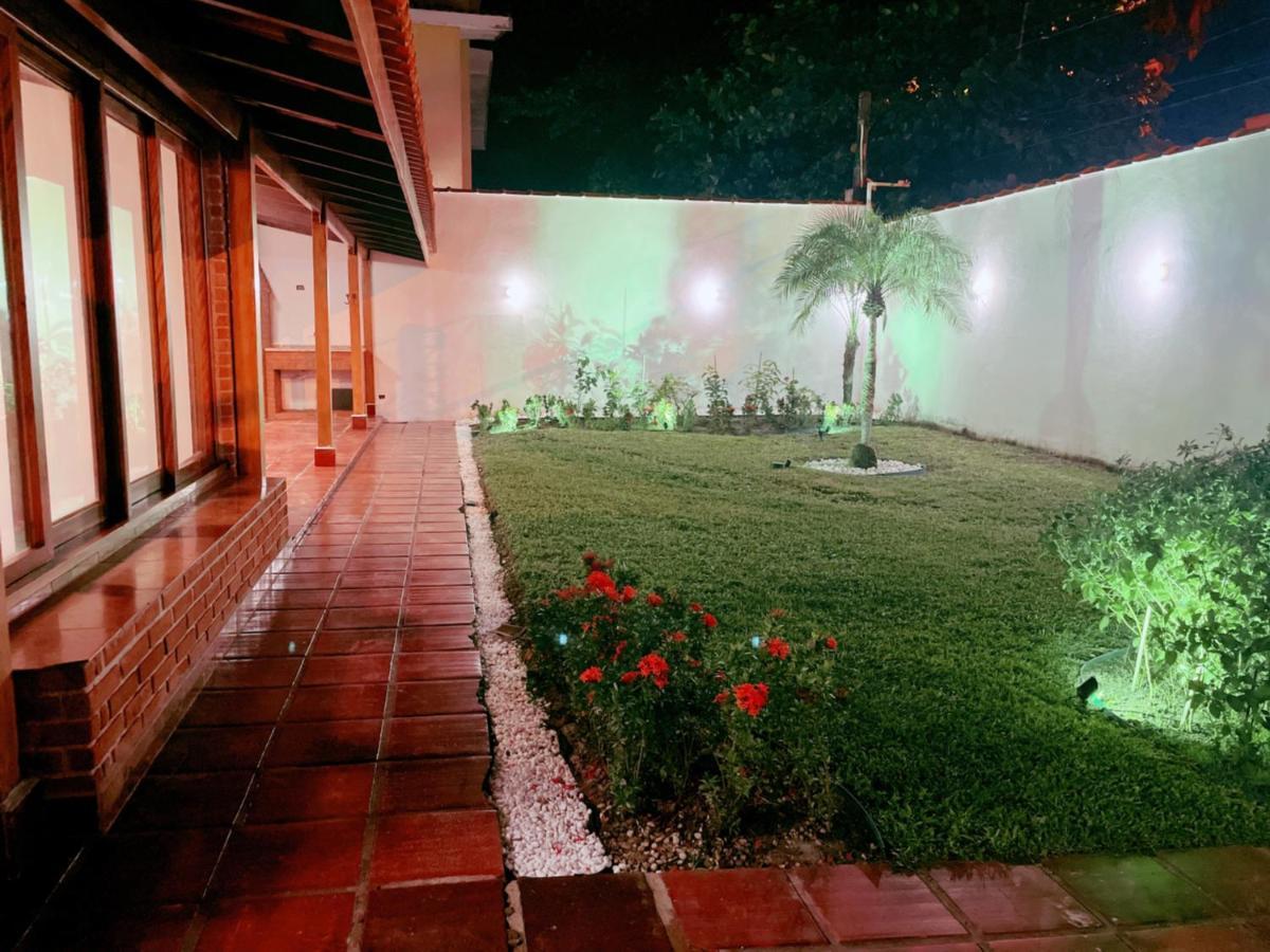 Beach House Unidade 2 - Casas De Praia Guaruja 50 Metros Do Mar Eksteriør bilde